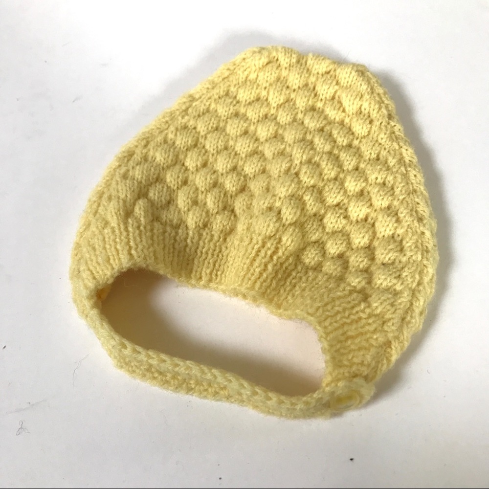 Vintage knit Baby bonnet yellow size 3-6 months